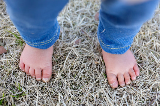 子供の未来のために。「足育」と「裸足靴下」のすすめ