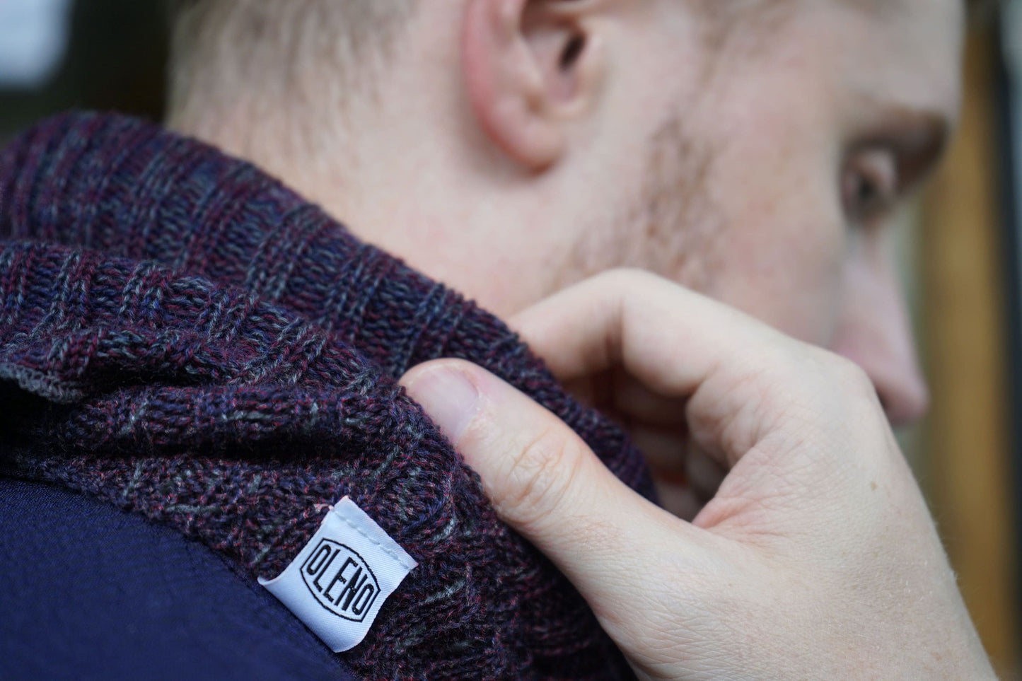 Merino wool neck sleeve