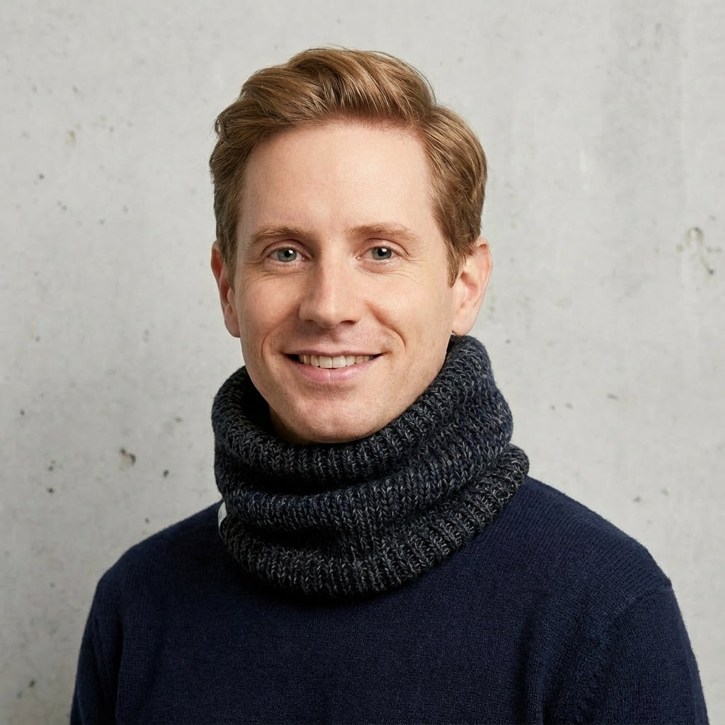 Merino wool neck sleeve